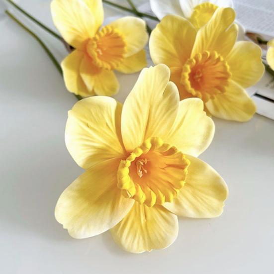 Artificial Daffodil Flowers 15 Inch Length Fake Silk Narcissus Flower Yellow White Faux Flower Bouquet for Floral Arrangement Spring Home