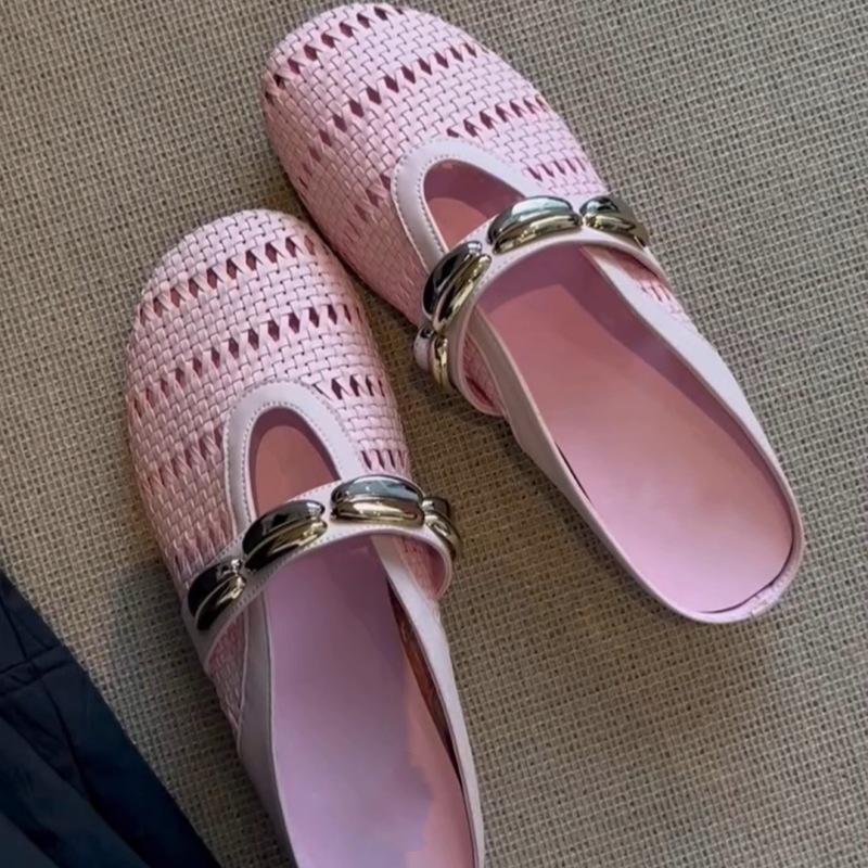 Flat-bottomed bag head slippers women's word belt summer new light luxury retro woven hollow half slippers outside sandals women