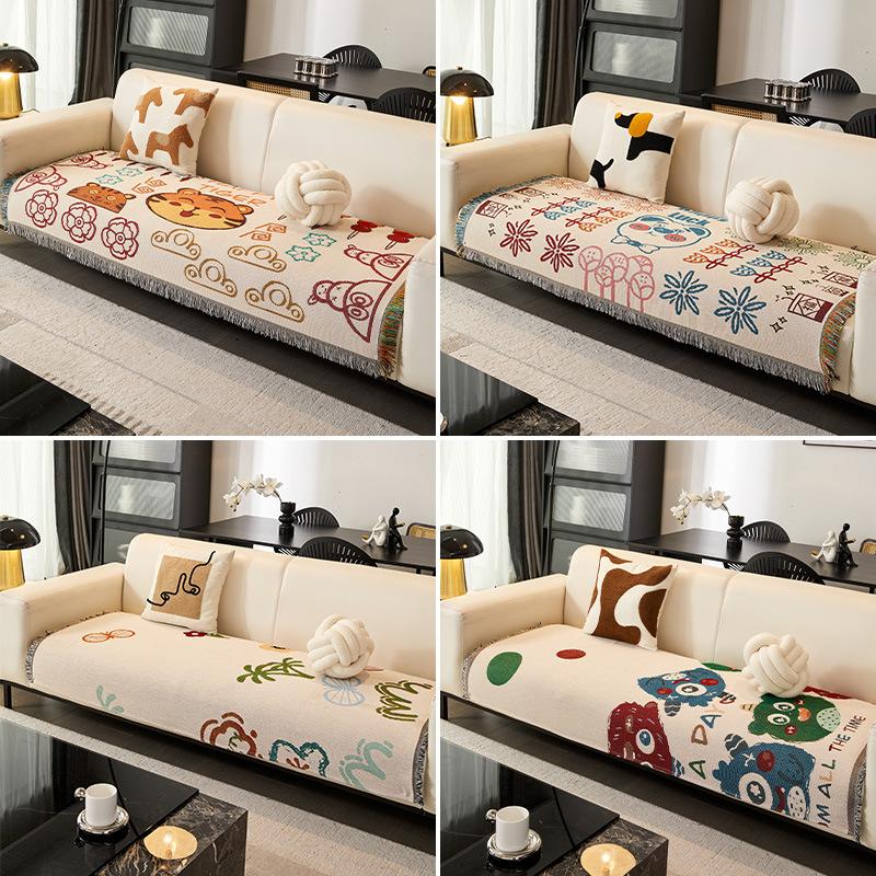 Cute Tiger Sofa Cover, Cartoon Sofa Cover, Autumn And Winter Sofa Towel, Universal In All Seasons, Anti-Cat Scratch And Dirt-Resistant Sofa Cushion