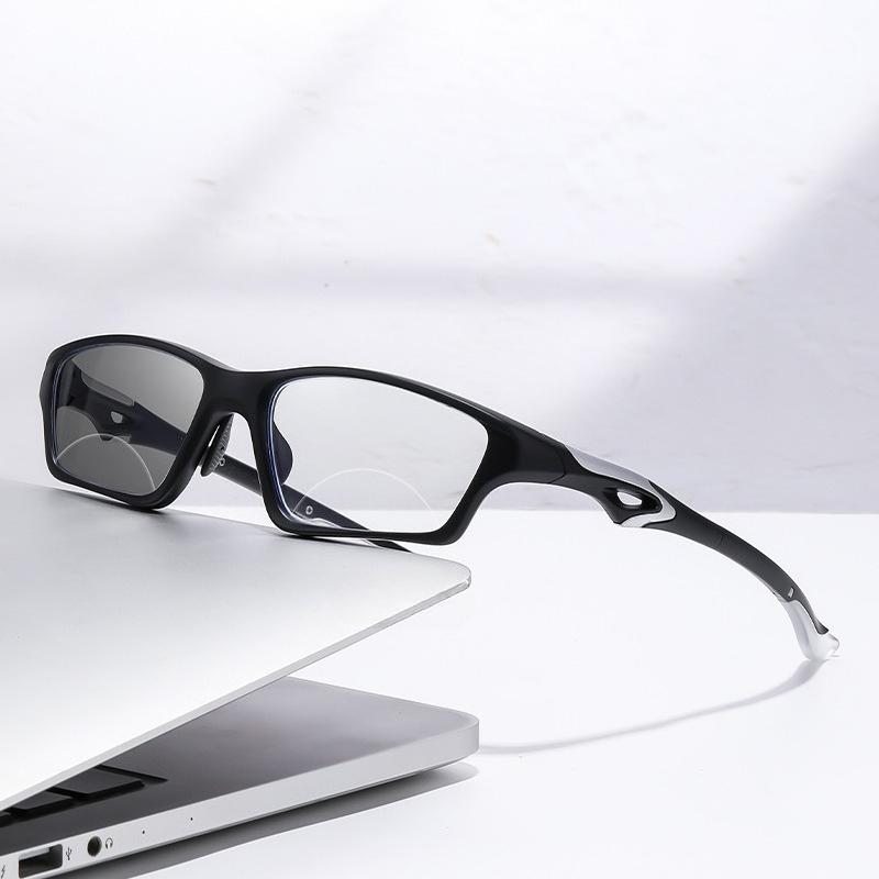 Fashionable Far And Near Dual-Use Photochromic Presbyopia Glasses For Sports Outdoor Sports Cycling Anti Slip Diopter To +4.0