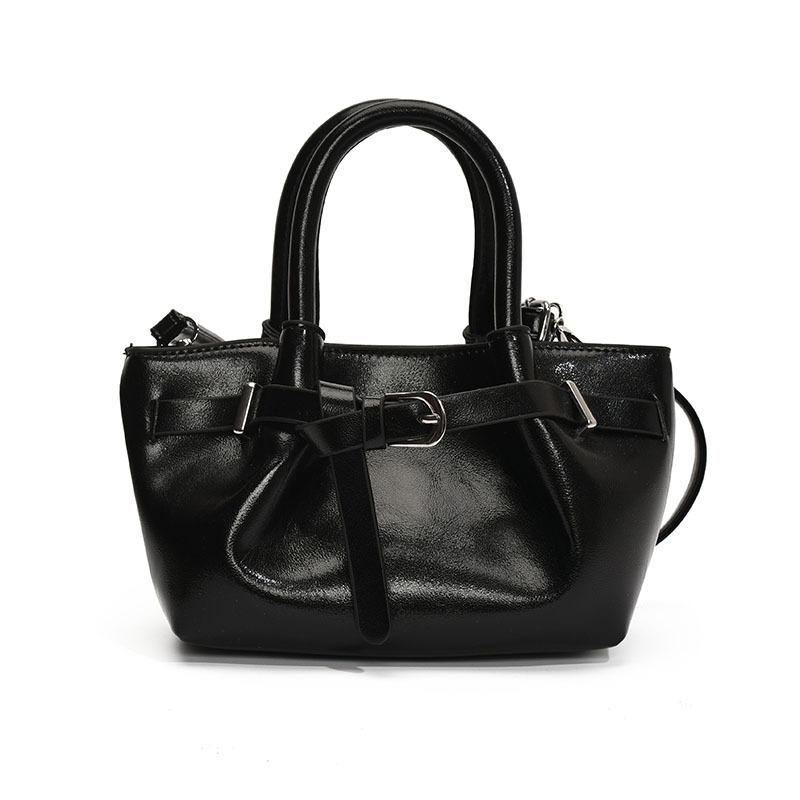 Spring and Summer Hot Sale Dopamine Color Small Fresh Portable Pleated Bag Fashionable Commuter Ou Ruofeng Foreign Style Messenger Women's Bag