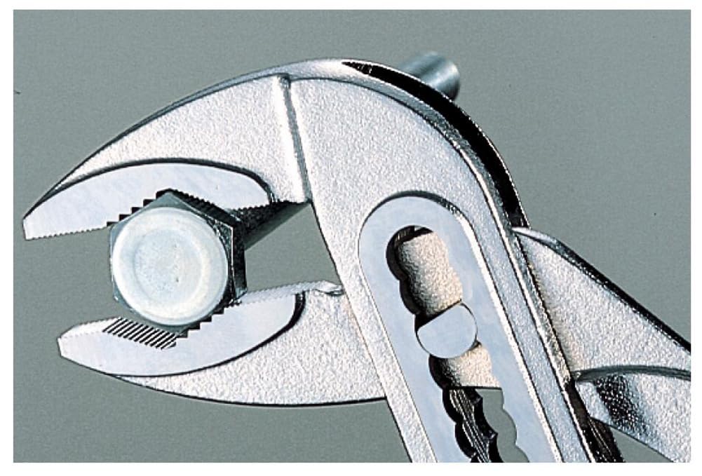 Three Peaks Giken Water Pump 3.peaks Diamond-Shaped Pliers, 250mm, WPP-250DG