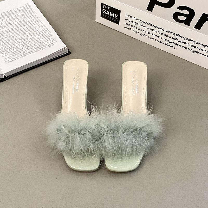 Мао Мао тапочки женские летние для улицы Новогодние на толстом каблуке шлепанцы на один палец хрустальные на высоком каблуке крутые тапочки