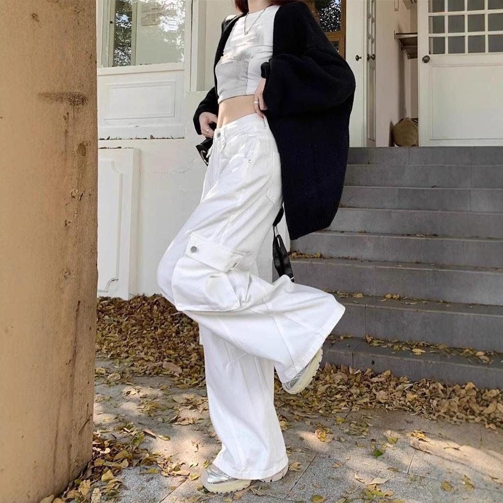 Women's High-Waist White Cargo Jeans with Wide Legs - Autumn Collection
