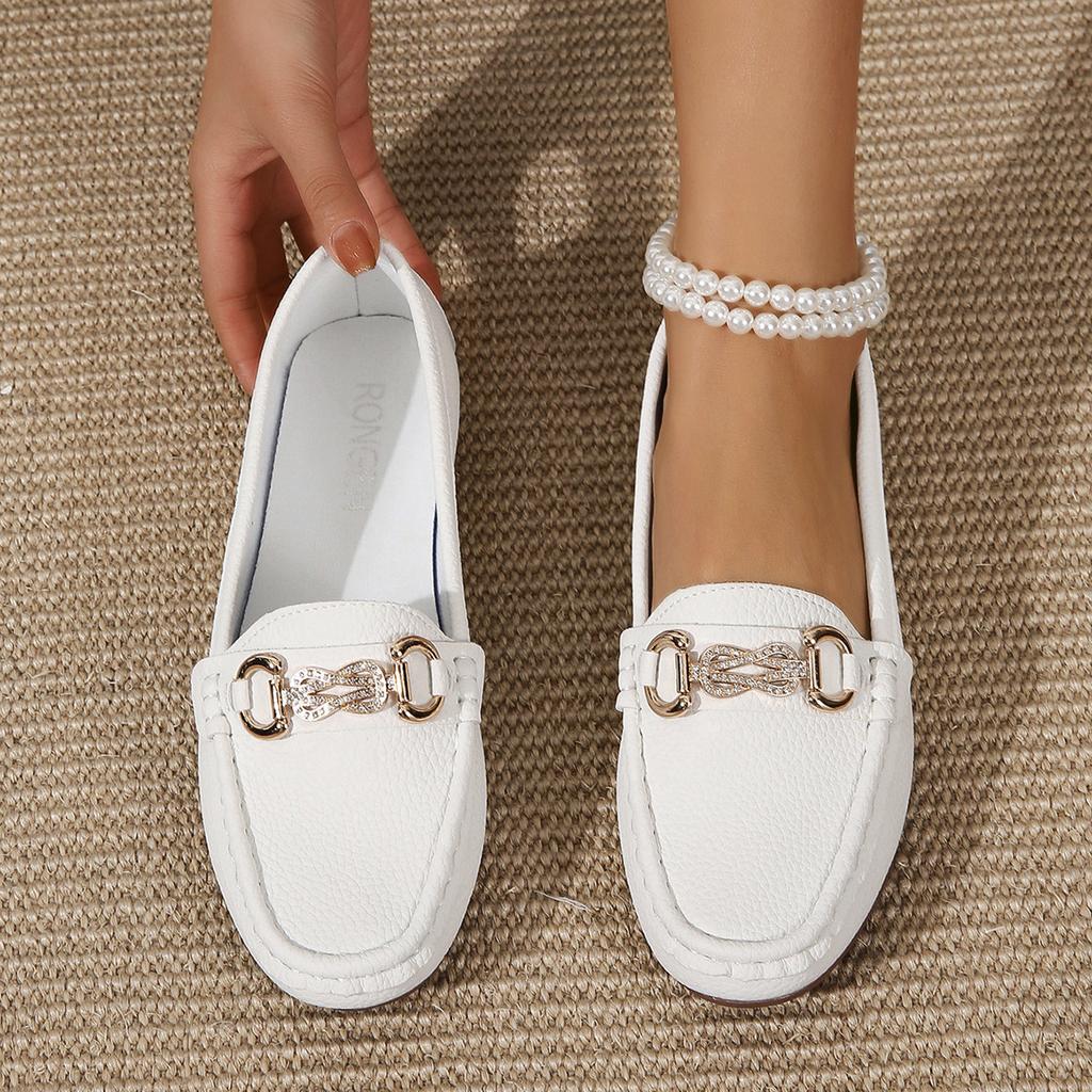 Flat-bottomed Casual Single Shoes, Loafers, Shallow-mouth Doudou Shoes, Women's 2024 New Fashion Metal Chain, Large-size Mother Shoes.