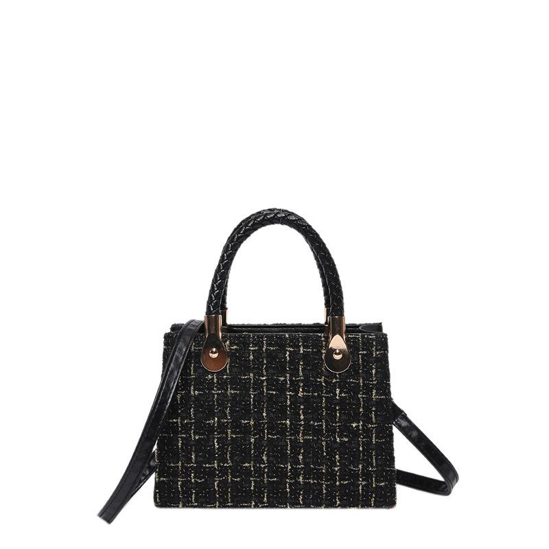 Популярные сумки этого года женские сумки 2025 лето новая мода корейская версия красивая текстура на плечо через плечо маленькая квадратная сумка