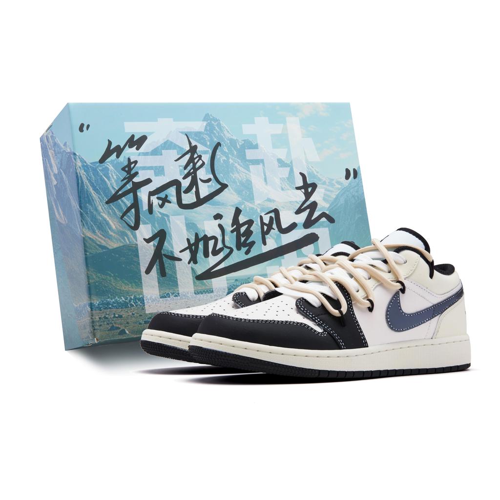 Jordan Air Jordan 1 Cushioning, Wear Resistant Low top Vintage Basketball Shoes Men's Black Beige White 553558-132(Team44-)