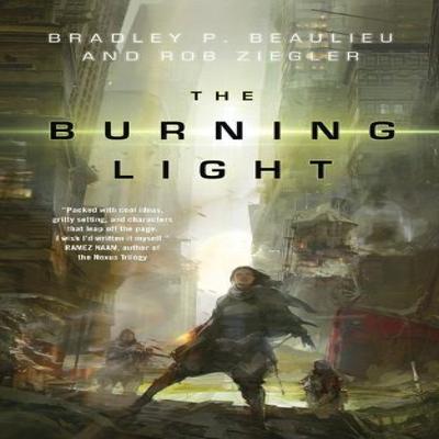 Пылающий свет Брэдли П. Больё Книга в мягкой обложке 9780765390868