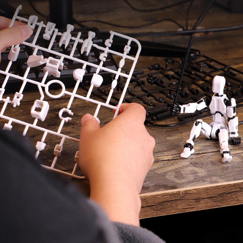 13 Titan Action Figure Multi-Jointed Movable Shapeshift Robot 3D Printed Mannequin Dummy Toys Ornament For Children Adult Gifts