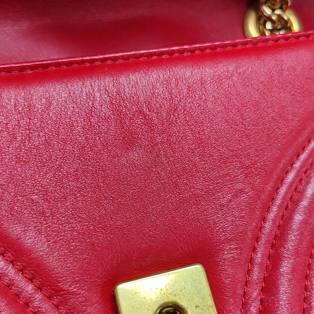 [Pre-Owned] Gucci GG Marmont Matelassé Mini Bag 'Red' - Fair #365OD8