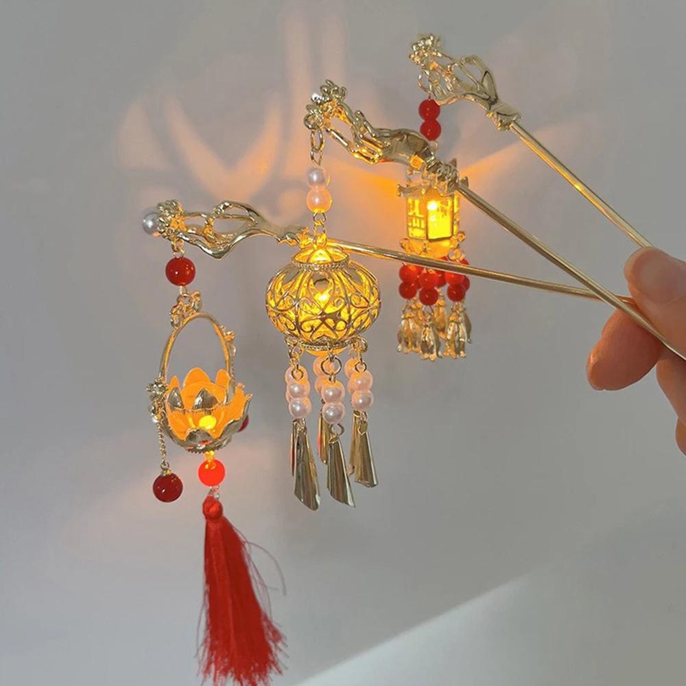 Китайский дворец Фонарь Шпилька для волос Золотой цвет Металлические палочки для волос Вилки со светом Женские украшения Ретро Цветок лотоса Кисточка Головные уборы