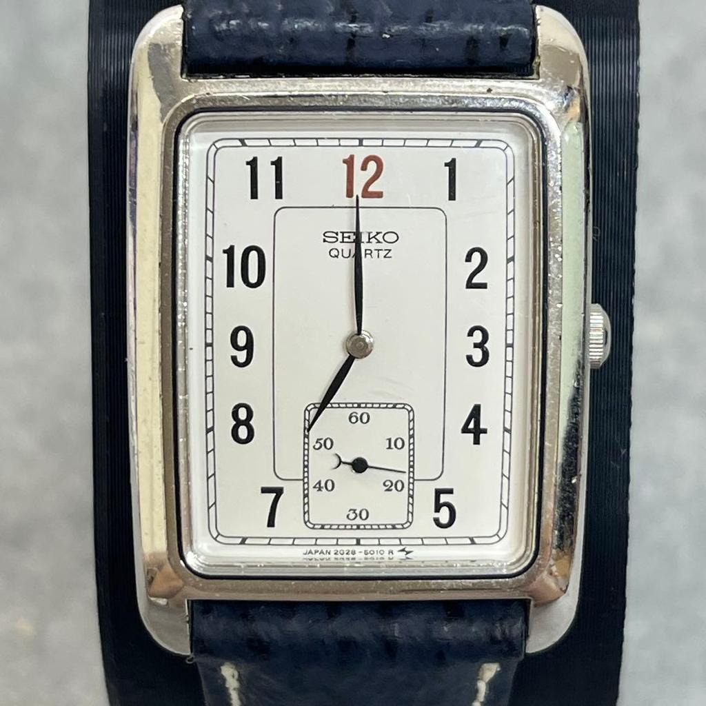 Used SEIKO Quartz Rectangle Watch