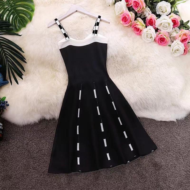 Вязаное контрастное сексуальное мини-платье с V-образным вырезом и бретелями-спагетти, летнее, женское, повседневное, для вечеринок, желтое, черное, платья-свитера