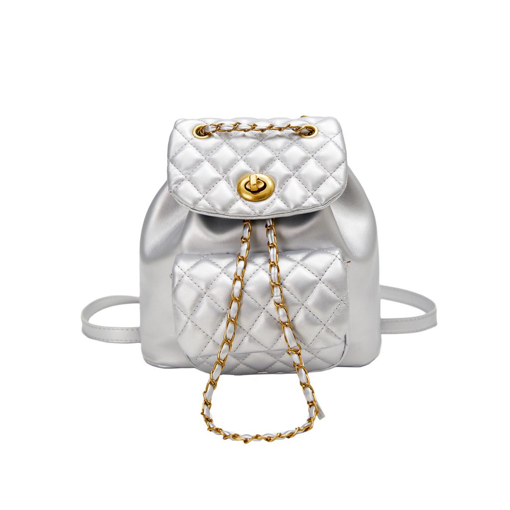 Серебристый рюкзак женский 2025 новая мода ромбовидный школьный рюкзак студент колледжа путешествия легкий выход цепочка маленький рюкзак