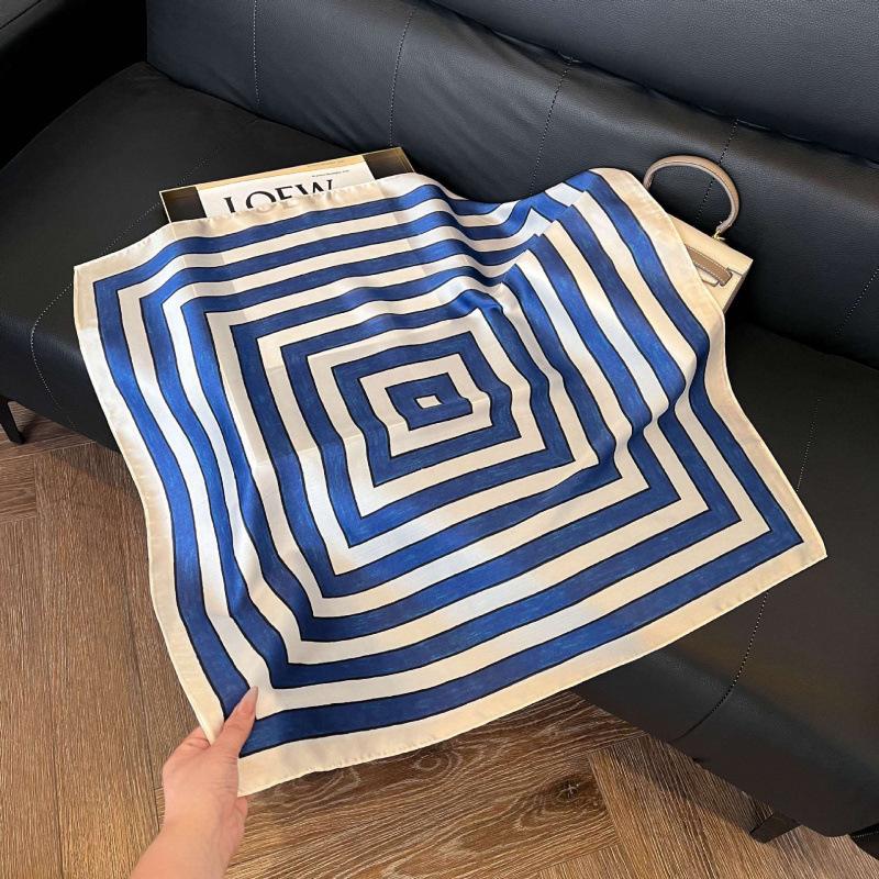 New Korean version of versatile printed decorative silk scarf, Chinese style temperament, elegant streamer, hair tie, bag, small scarf