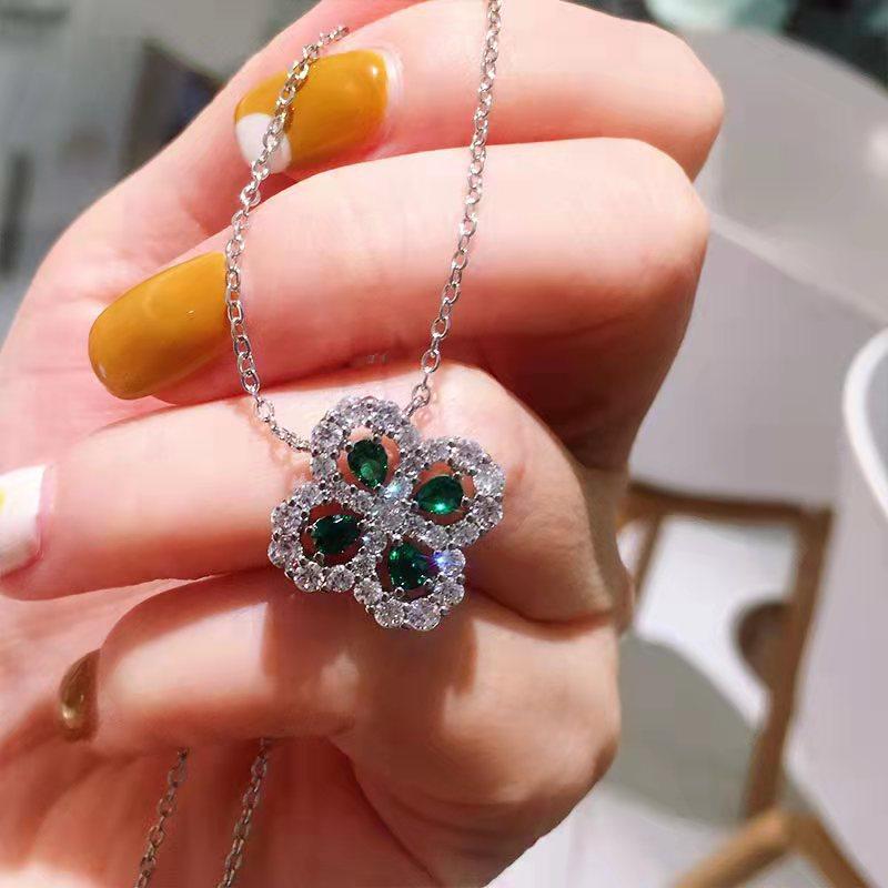Комплект украшений «Темперамент» Симуляция зеленого сокровища Кристалл Ожерелье «Темперамент» Мода Цвет сокровища Браслет Серьги-гвоздики из циркона