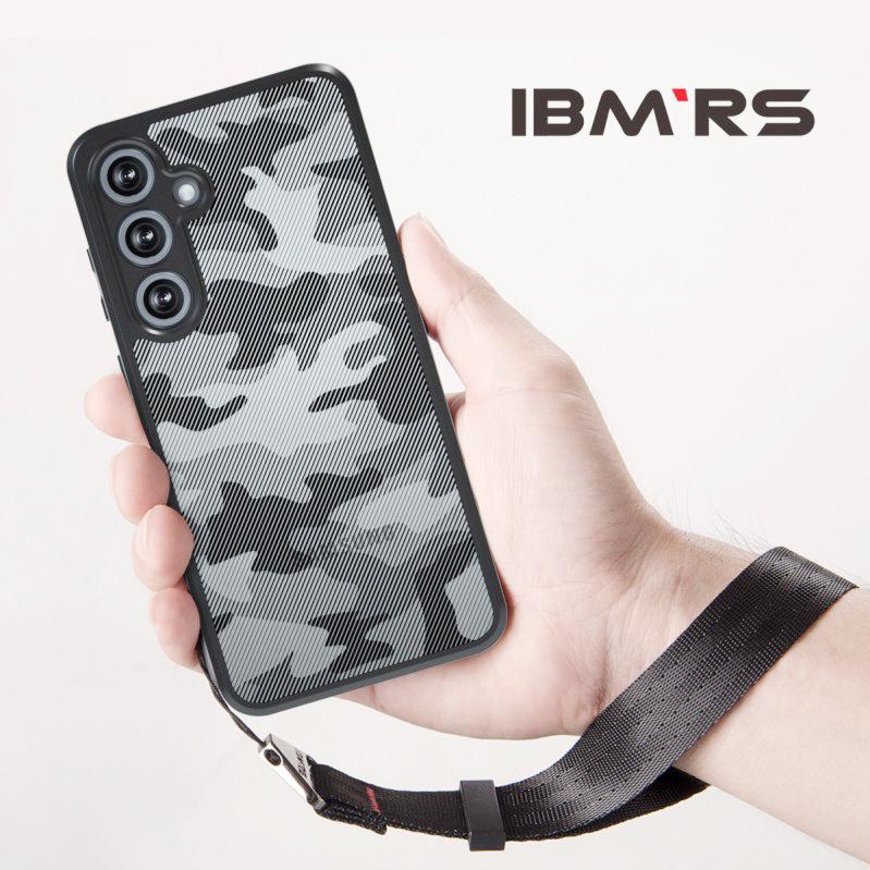 Чехол Samsung Galaxy S24 FE Camo с ремешком