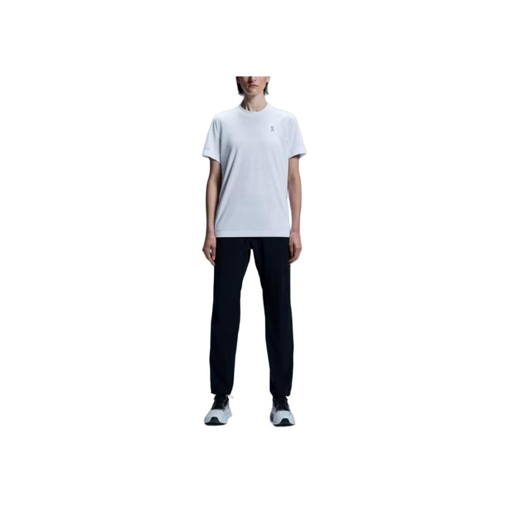 On Active-T Comfortable Breathable Sweat-Absorbing Short Sleeve T-Shirt Women T-Shirts White 1WE30340069