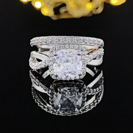 European and American Rose Gold Micro-Paved Engagement Ring Set - R5026