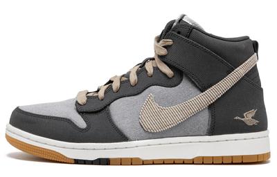 Dunk Cmft Swoosh Sporting Club 705433-003