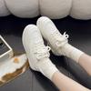 Нишевые дышащие кроссовки на толстой подошве для женщин, новые популярные студенческие универсальные повседневные спортивные кеды для весны и осени 2024 года