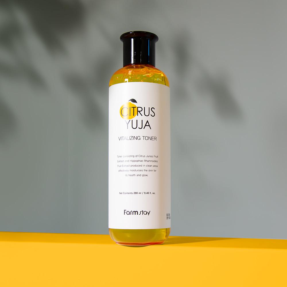 Farm Stay Citrus Yuzu Vitalizing Toner 280 мл