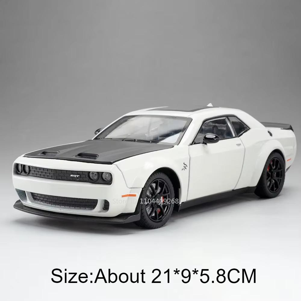 1:24 Scale Challenger Hellcat Charger 1970 Sports Car Model Toy Alloy Diecast Sound Light Pull Back Vehicle for Kids Presents