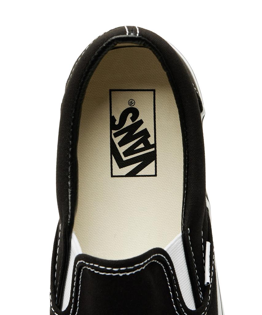 Vans Classic Slip-On Stackform - (холст) черный:True White / Vn0A7Q5Rbmx1