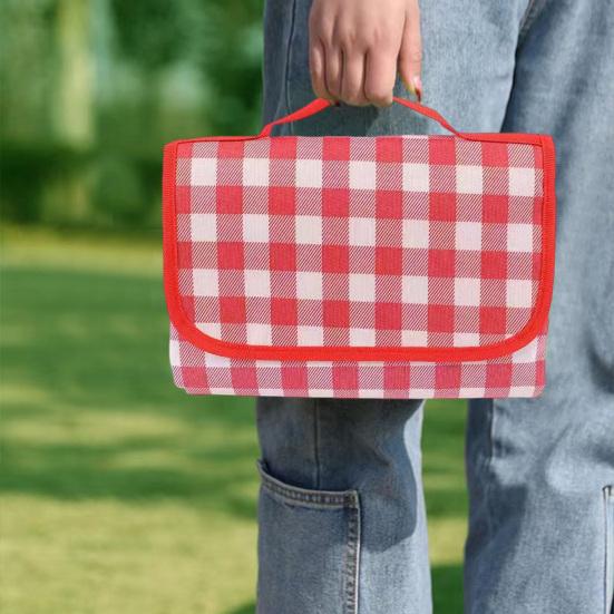 Складной коврик для пикника Водонепроницаемое песочное одеяло Очень большой пикник Здоровая ткань без запаха Одеяло в зеленую, желтую, красную полоску для пляжа, кемпинга