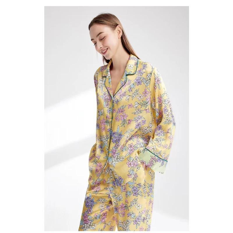 Осенняя шелковая женская пижама с принтом, длинная пижама с пуговицами на лацканах, кардиган, одежда для дома, пижама из чистого шелка, комплект из 2 предметов