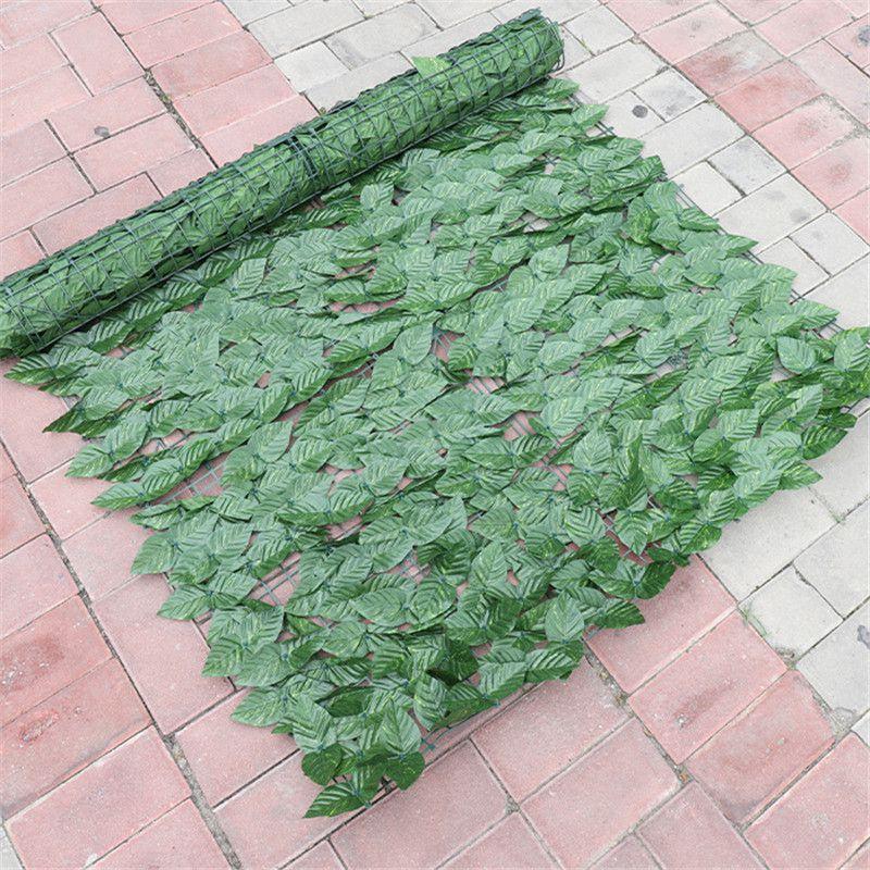 Роскошный рулон искусственных листьев для садового забора, обеспечивающий максимальную приватность и красоту