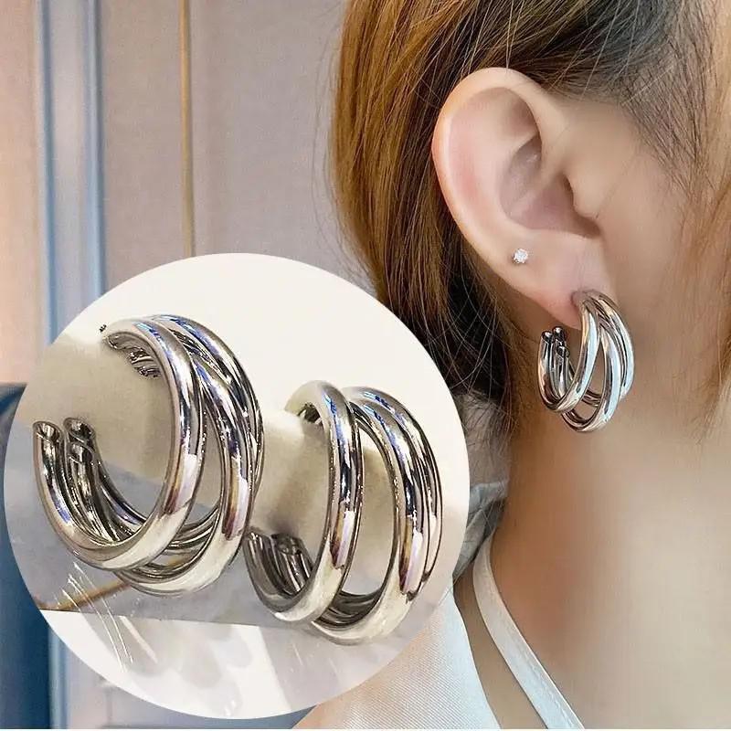 Fashion Vintage Gold U Earrings For Women Metal Earing Jewelry Trending New Korean Silver Oval Hoop Earrings