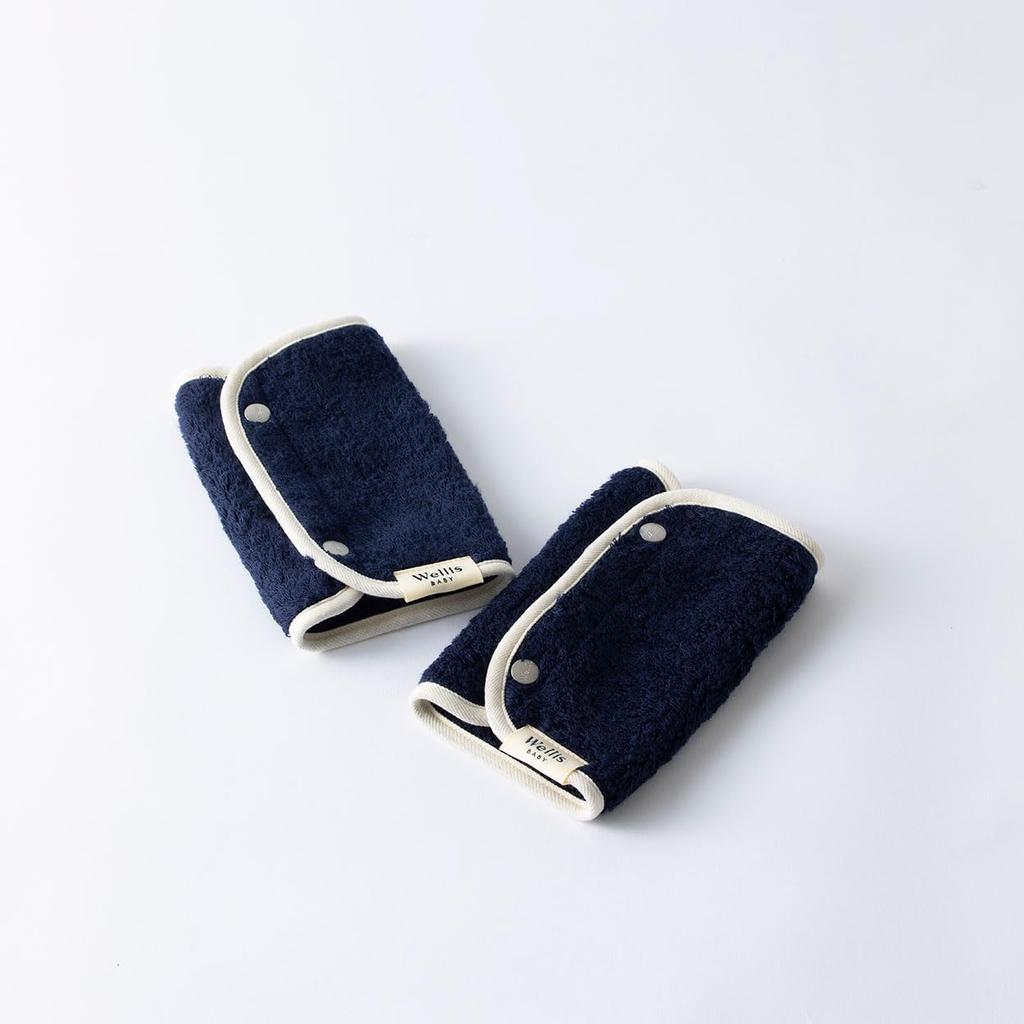 Box Navy Baby Carrier Mommy Towel [Wellis BABY] Mommy's (Small Bib, Cover, Navy)