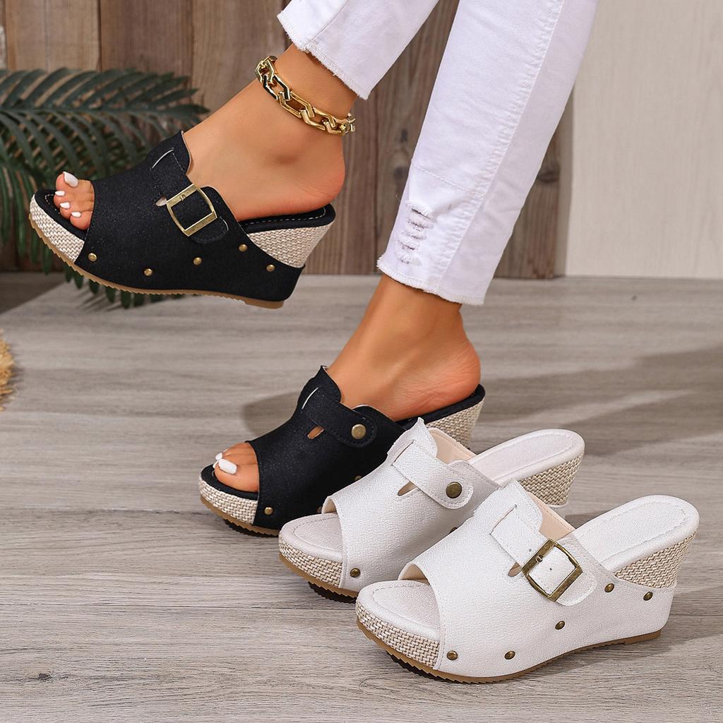 Large size wedge slippers women's summer 2026 new rivets retro casual fish mouth sandals women