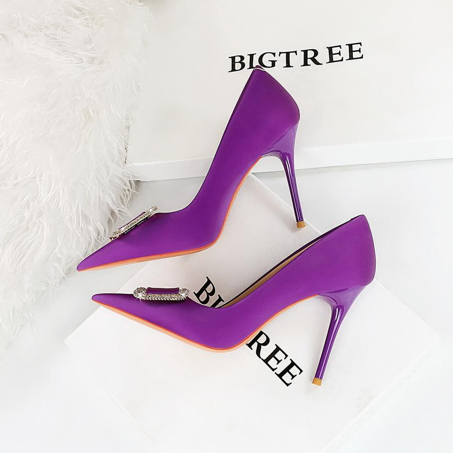 Модные женские туфли на высоком каблуке с острым носком и острым носом, туфли с водяными пуговицами и бриллиантами, модные женские туфли на высоком каблуке