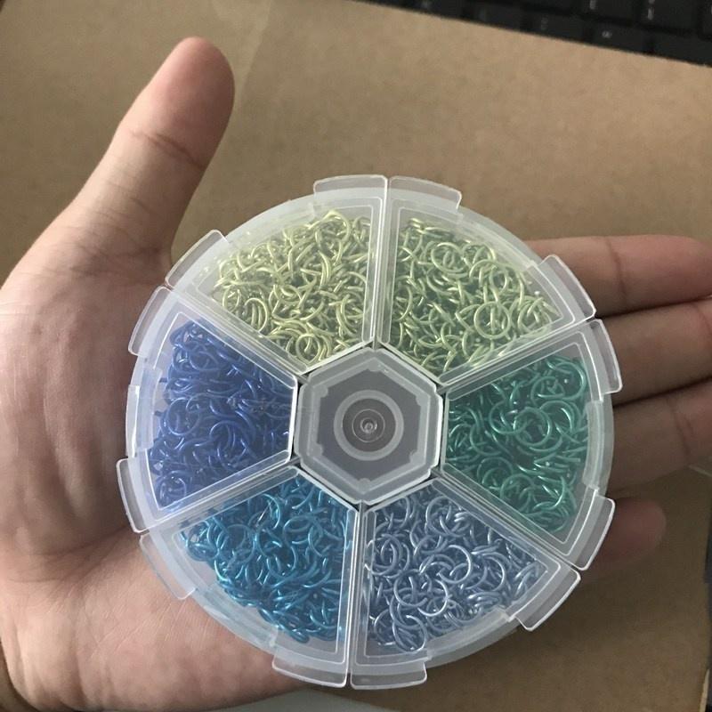 1080 шт./коробка Смешанный цвет 6x0,8 мм Алюминиевая проволока Одинарные петли Разъемное кольцо Открытые кольца для поиска ювелирных изделий