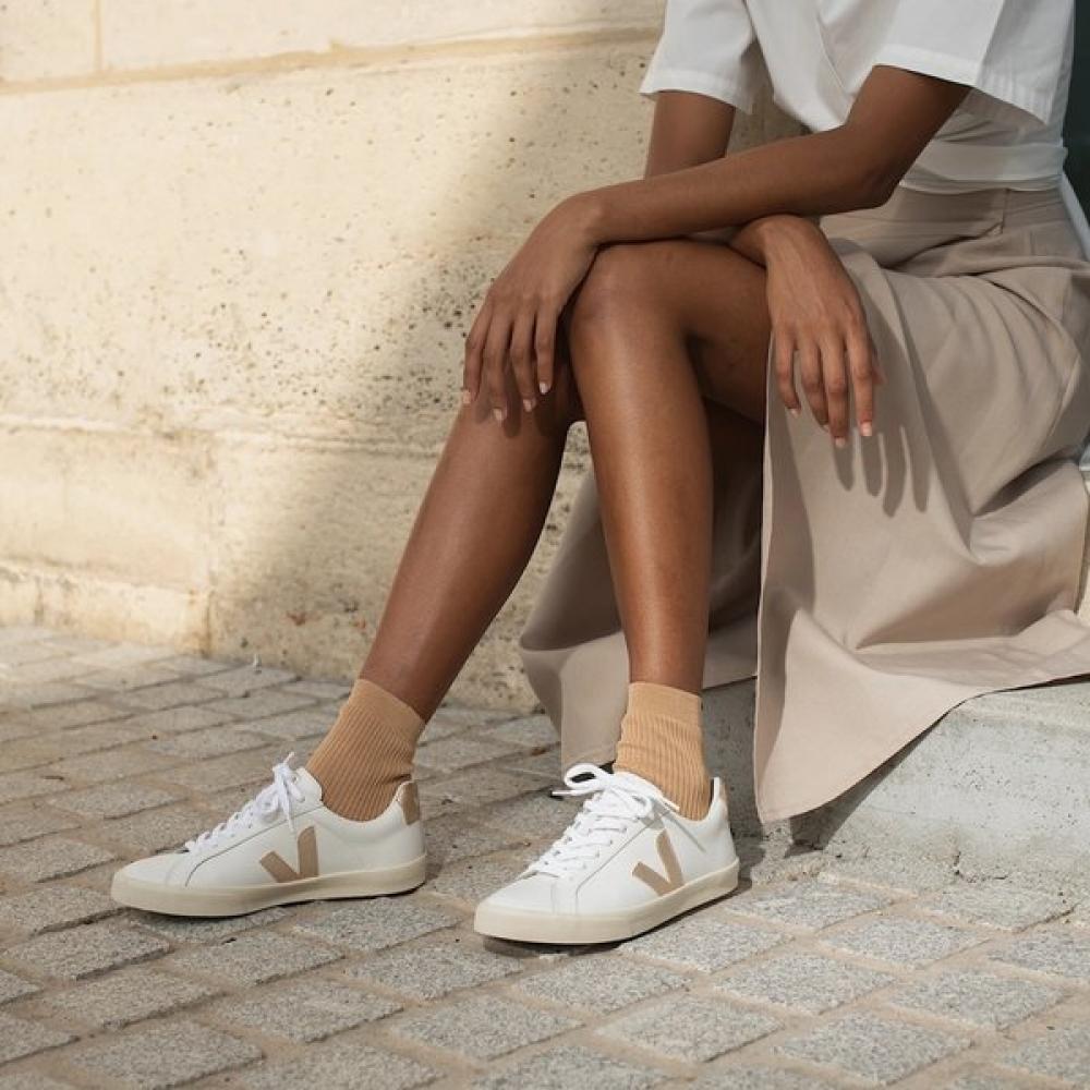 Veja Женские Узкие Золотые Кожаные Кроссовки Svjf231eo02 490