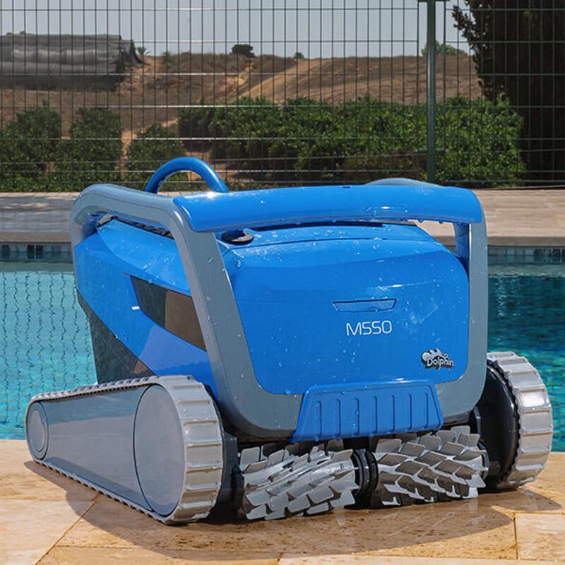 Роботизированный очиститель бассейна Maytronics Dolphin M500