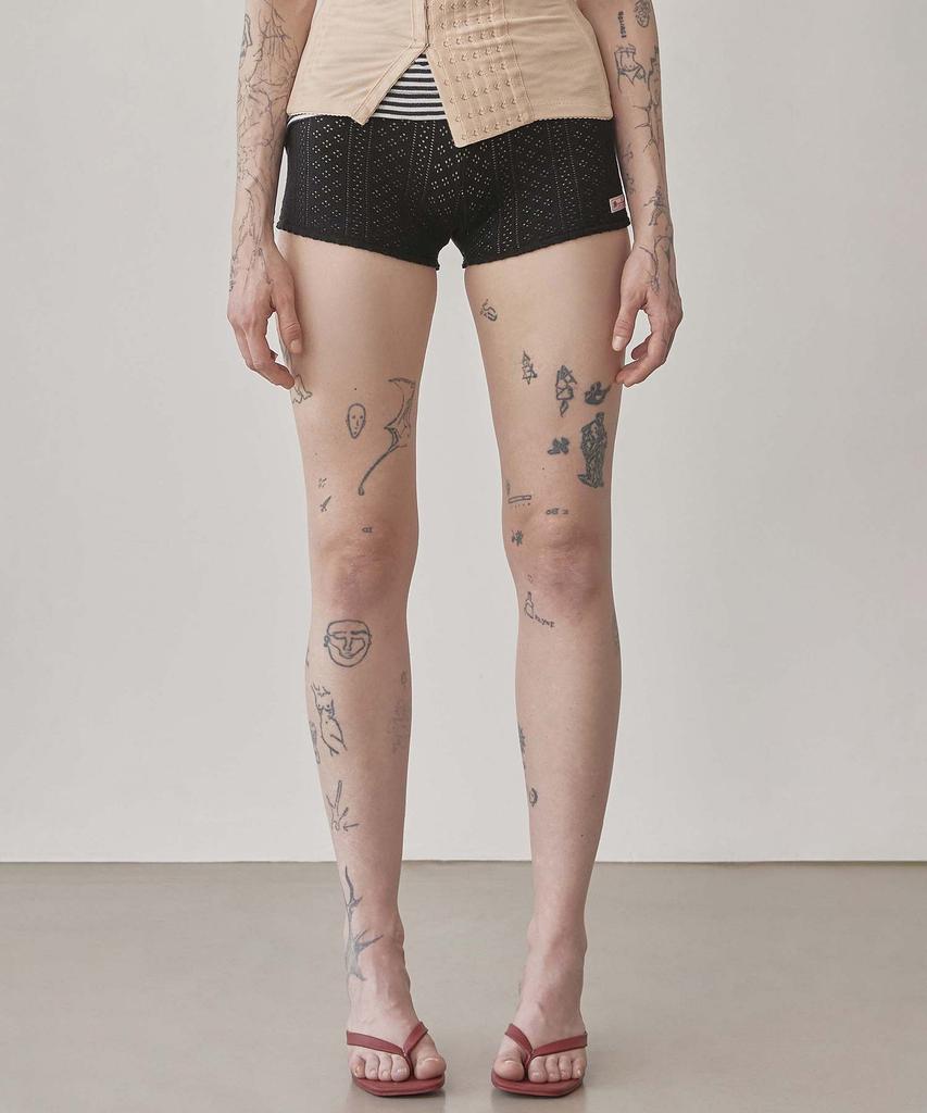 SCULPTOR Eyelet Knit Shorts Black