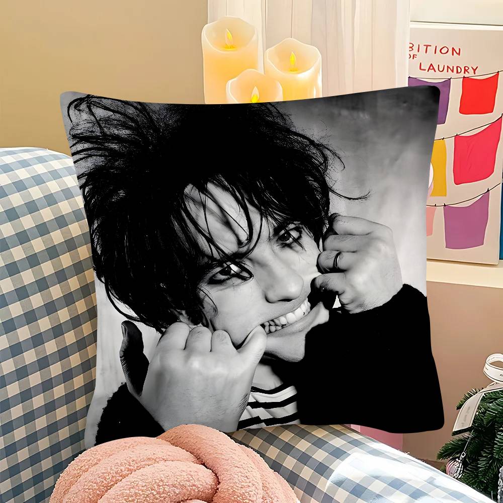 pc Classic TThe CCure Rock Band Pillow Case Fashion Square Pillowcase Bedroom Sofa Room Ins Decoration Leisure