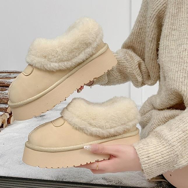 Кожаные туфли Бокен женские осенне-зимние на толстой подошве, пушистые тапочки-маффины, новинка 2025 года, туфли из хлопка с закрытым носком и пяткой