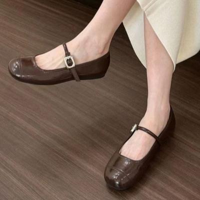 Модные женские туфли 2024 года, горячая распродажа, однотонные весенние туфли Мэри Джейн на плоской подошве с пряжкой, с круглым носком, однотонные, с неглубоким горлом, симпатичные туфли-лоферы