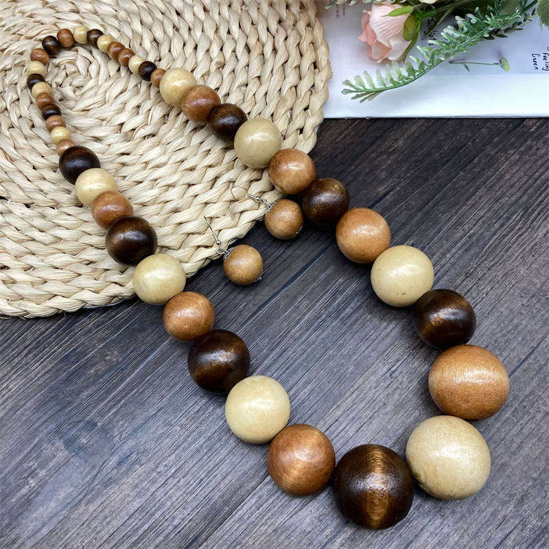 Exaggerate Suite Fashion Bohemian Style Wooden Bead Necklace Earrings Suite Vacation Style