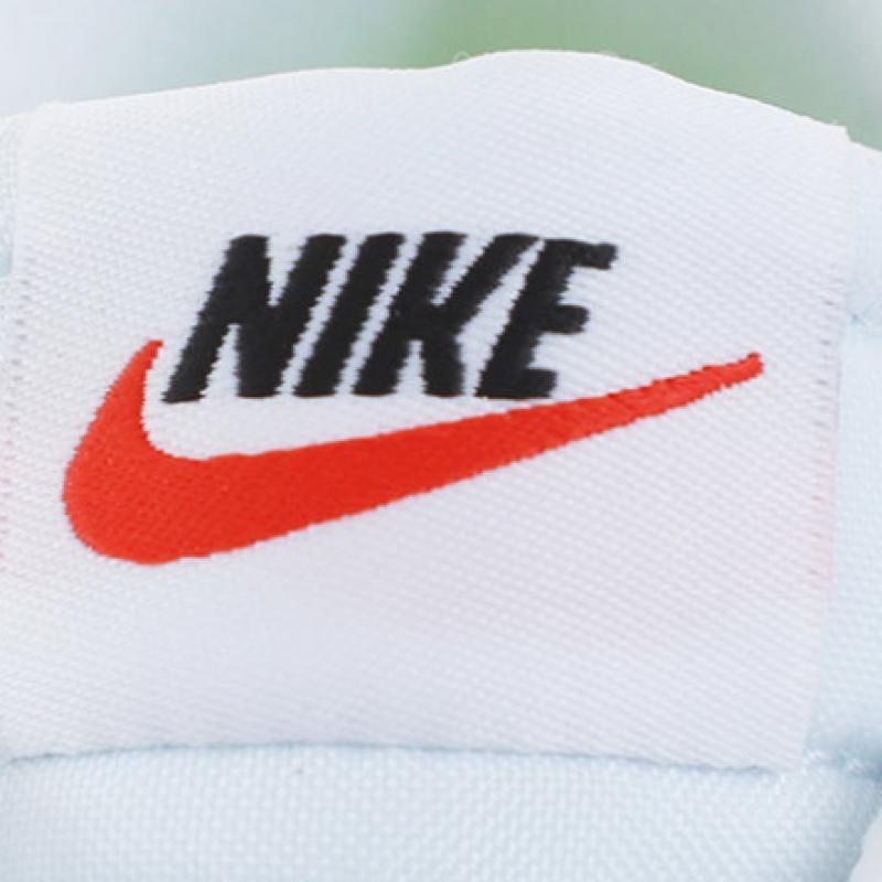 Nike Кроссовки Кроссовки W Пальто Legacy Next Nature