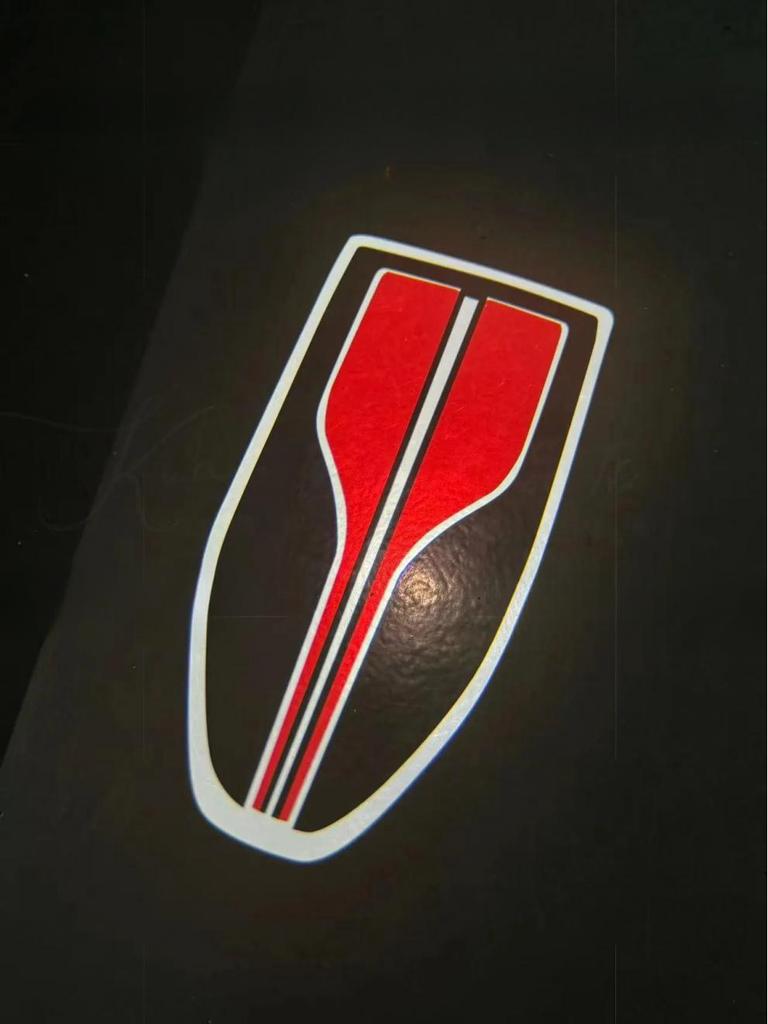 Динамические приветственные огни дверей Hongqi H5/H6 (2023-2025) с Градиентным Проецированием