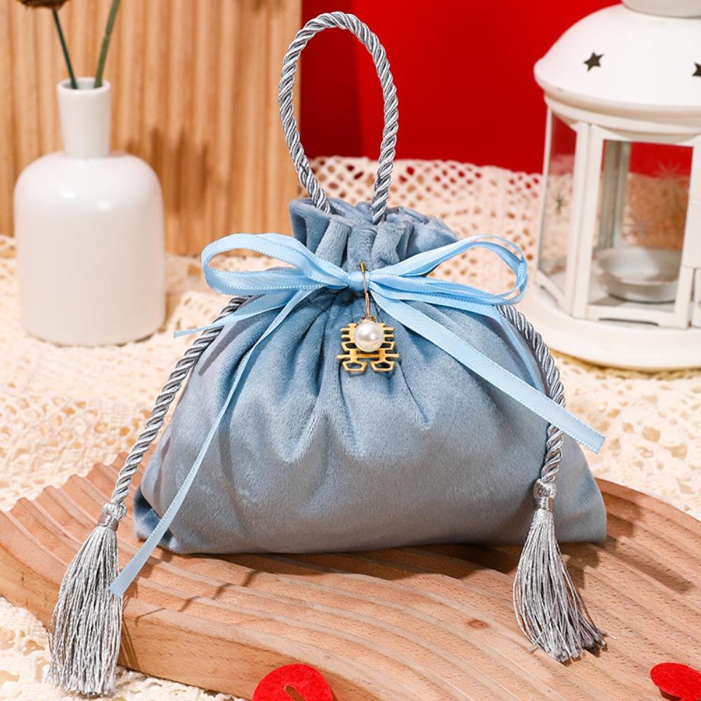 Chinese Drawstring Candy Bag Traditional Wedding Gift Bag Jewelry Organizer Flannel Gift Bag  Party