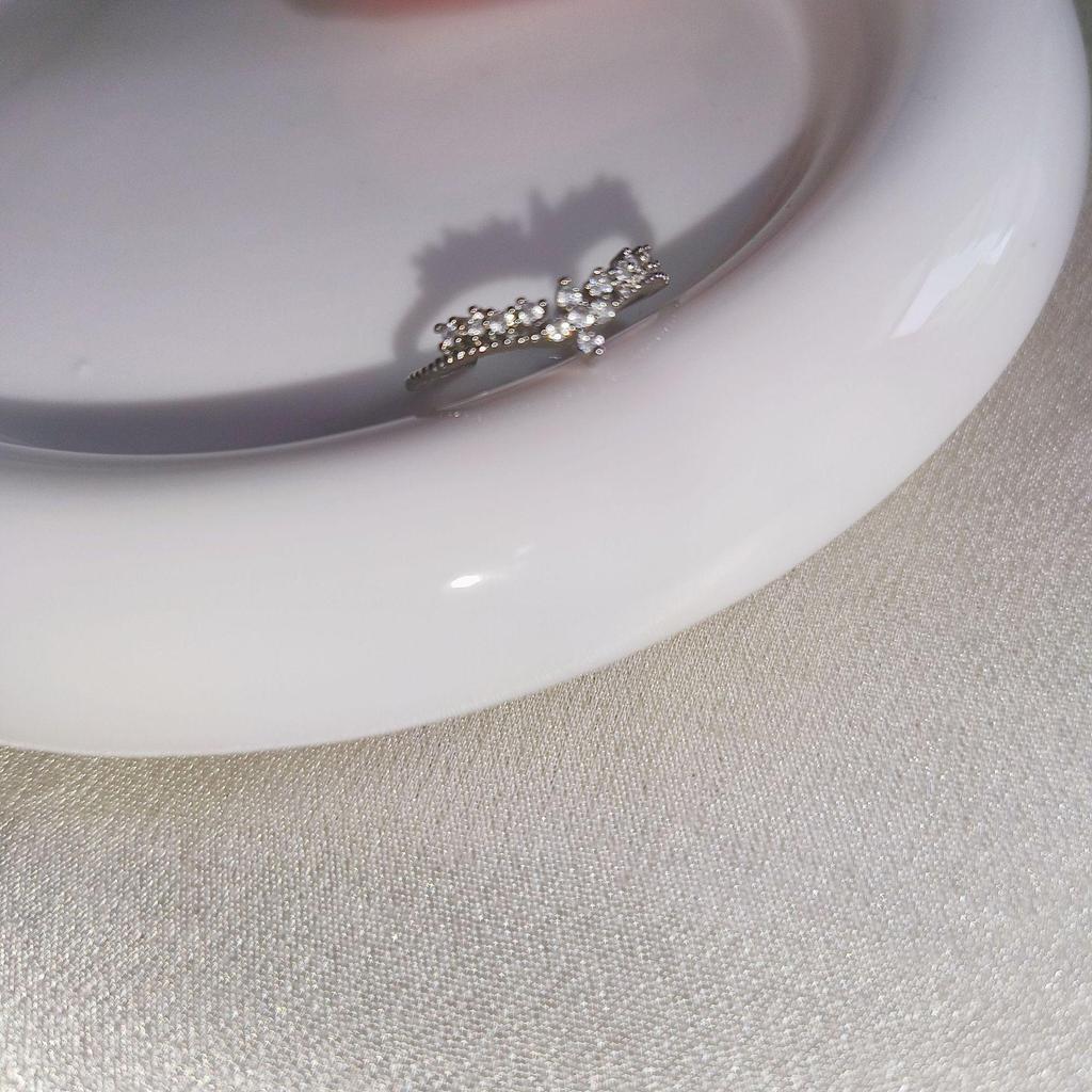 Кольцо-корона из циркония в корейском стиле: Трендовый, Роскошный и Модный Регулируемый Дизайн