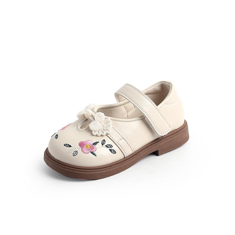 Туфли принцессы для девочек, ажурные, вышитые, детские балетки, нескользящая мягкая подошва, 2025, совершенно новая детская модная обувь, искусственная кожа