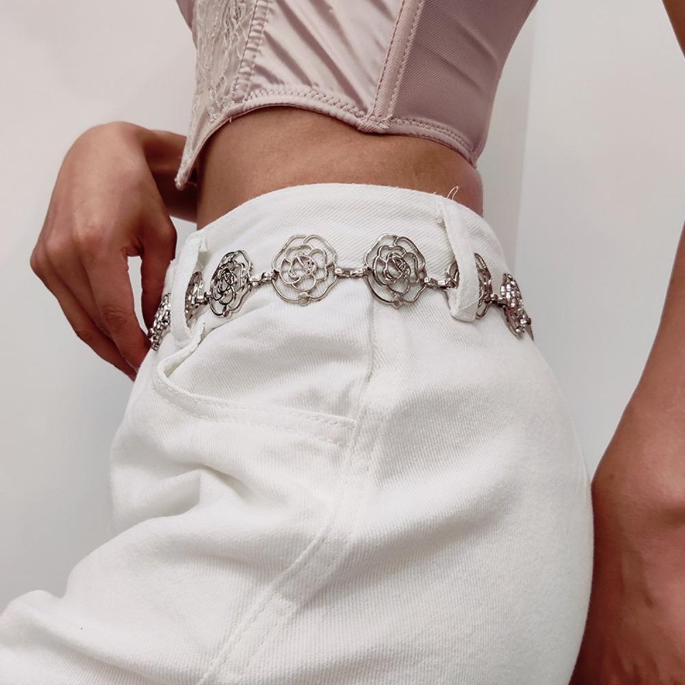 Hollow Out Metal Belts Adjustable Flower Chain Belt Fashion Metal Concho Belt Women