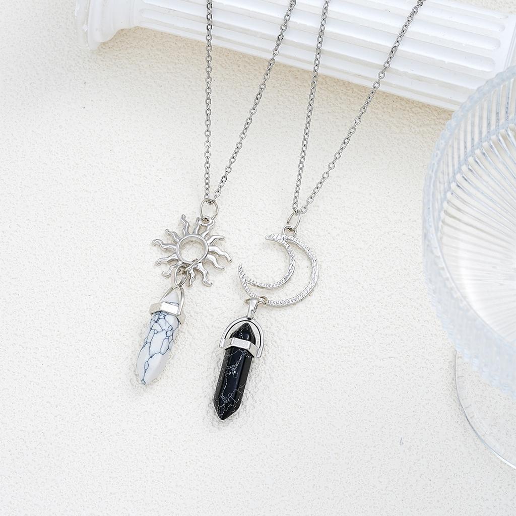 2 Pcs Sun Moon Natural Stone Bullet Pendant Necklack For Men Women Lover Hexagon Pillar Quartz Crystal Stone Column Necklaces